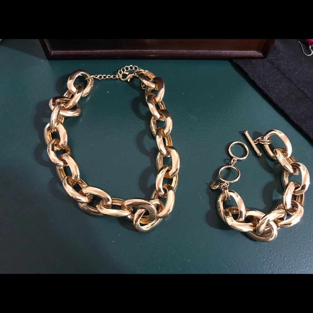Gold Chain Necklace and Bracelet